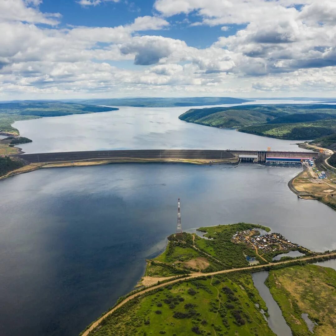 Ангара водохранилище. Водохранилище богучанской гэс. богучанская гэс река ангара. богучанская гэс кодинск. богучанской гэс на реке ангара.