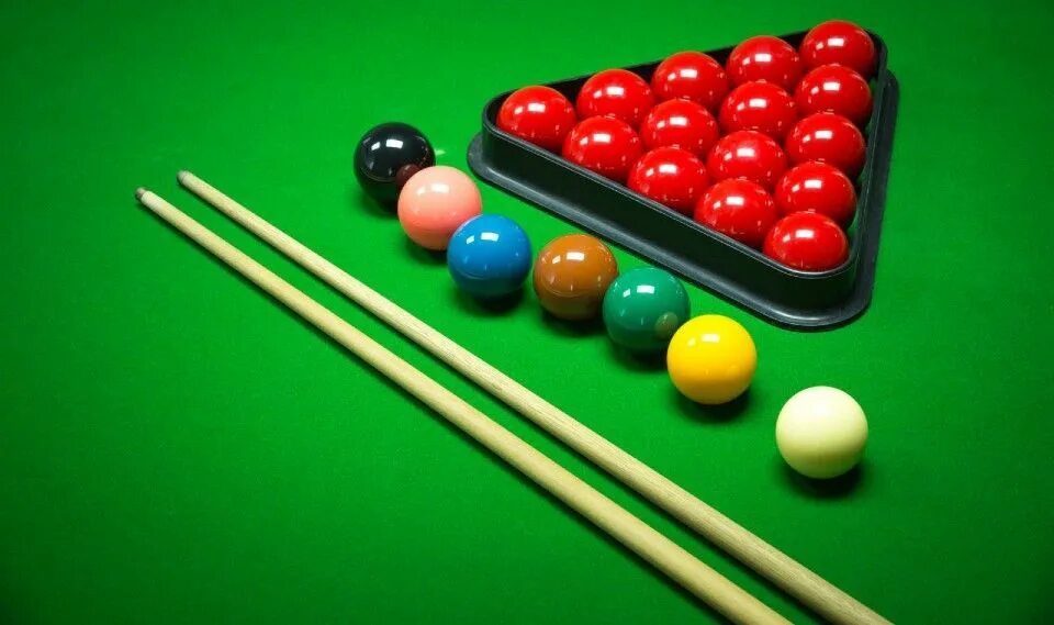 Бильярдный стол ”гранд”. Бильярдный стол fortuna hobby bf-630s снукер 6фт с комплектом аксессуаров. Бильярд вид сверху. Красивый бильярдный стол. Бильярдный стол снукер.