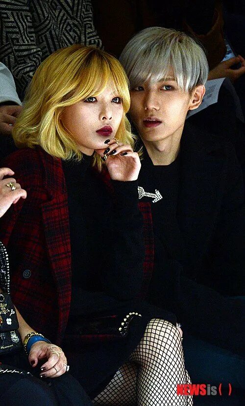 Trouble maker отзывы. Хёна и хёнсын. troublemaker группа. troublemaker хенсын.