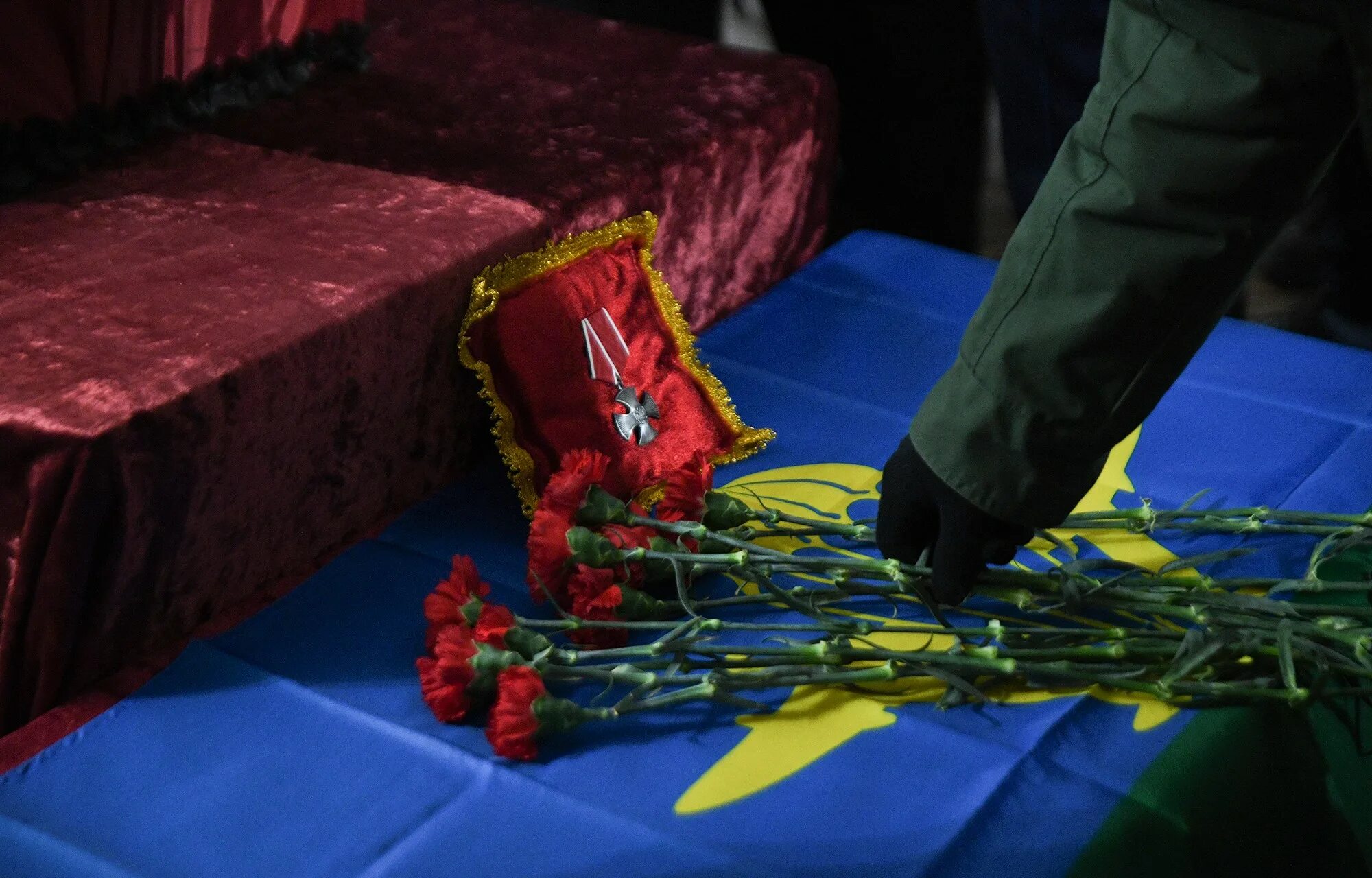 Похороны солдата погибшего на украине
