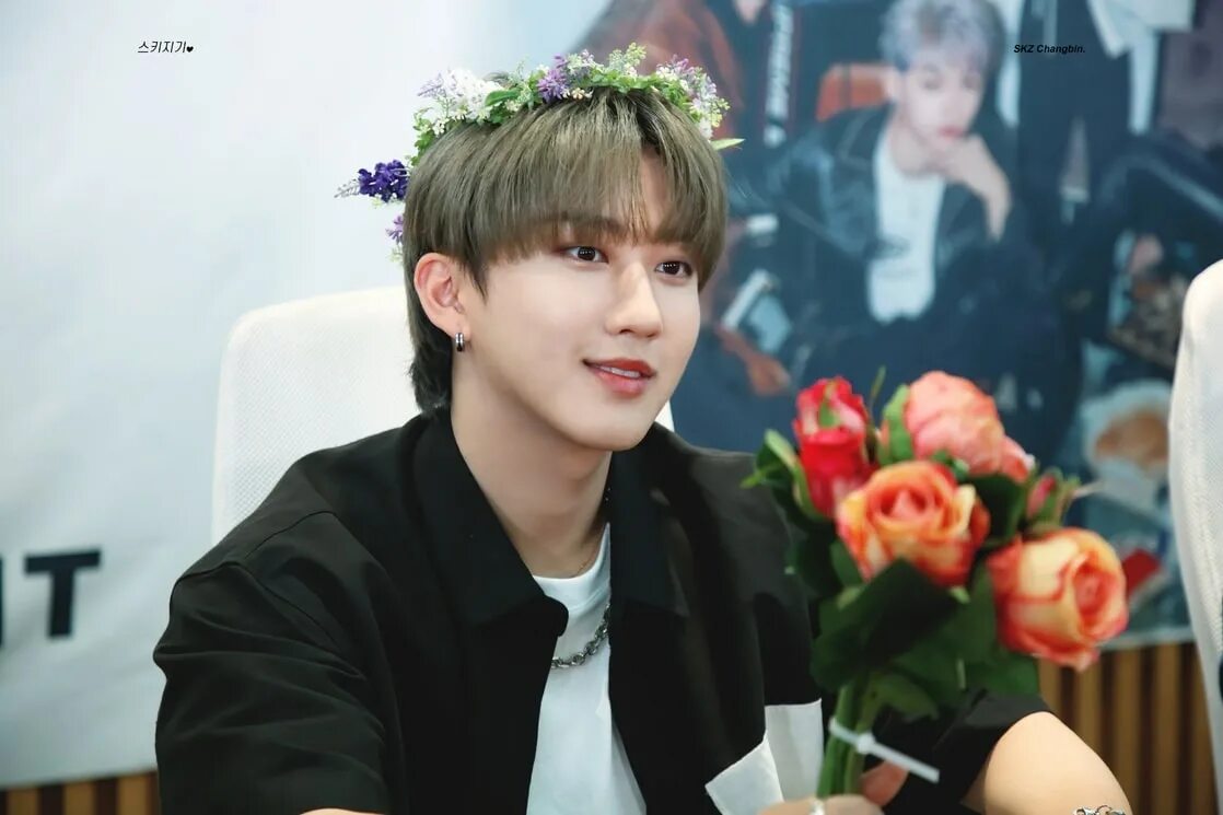 Когда др у чанбина из стрей кидс. Чанбина. Чанбин stray kids 2022. Чан бин stray kids. Stray kids с днем рождения.