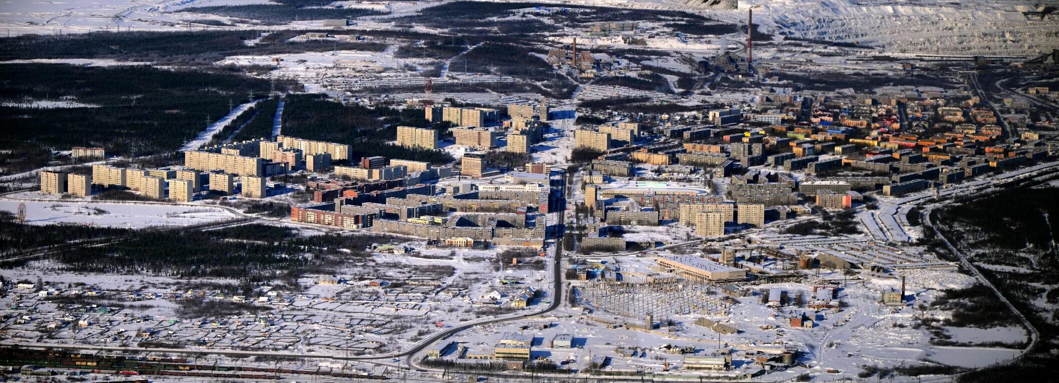 Погода в заполярном мурманской норвежский сайт. Поселок Заполярный Мурманской области. Оленегорск-8 Мурманской области. Город Оленегорск Мурманская область. Посёлок высокий Мурманская.