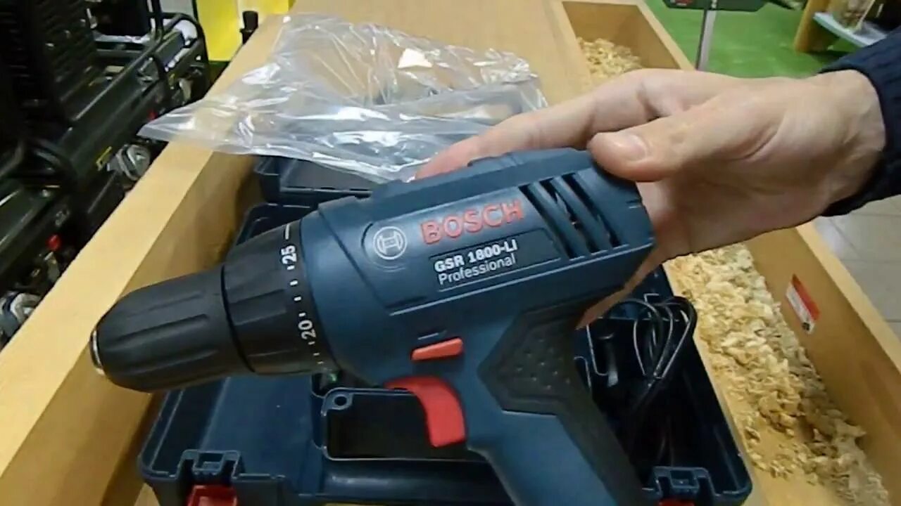 Дрель аккумуляторная Bosch GSR 1800-li. Шуруповерт Bosch GSR 1800. Шуруповерт Bosch GSP 1800 li. Шуруповерт бош GSR 1800 li-2.