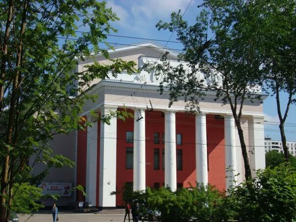 Мурманский областной драматический театр в Мурманской области - фото, описание н