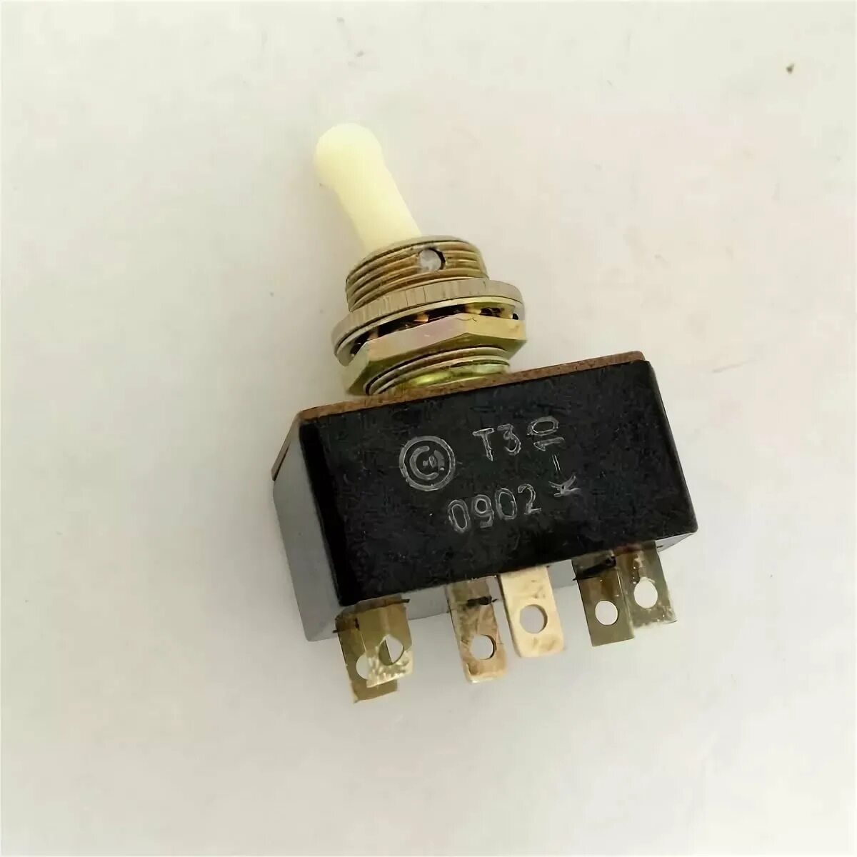 тумблер п1т3-1в оюо. т3 1. т3 1. 063 ту. разбор переключателя п1т3-1в.