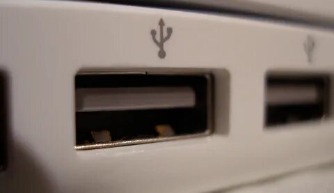 Не работает один usb порт