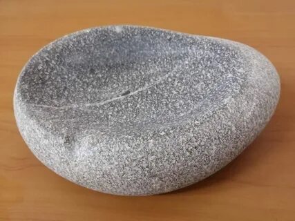 Мыльница из камня