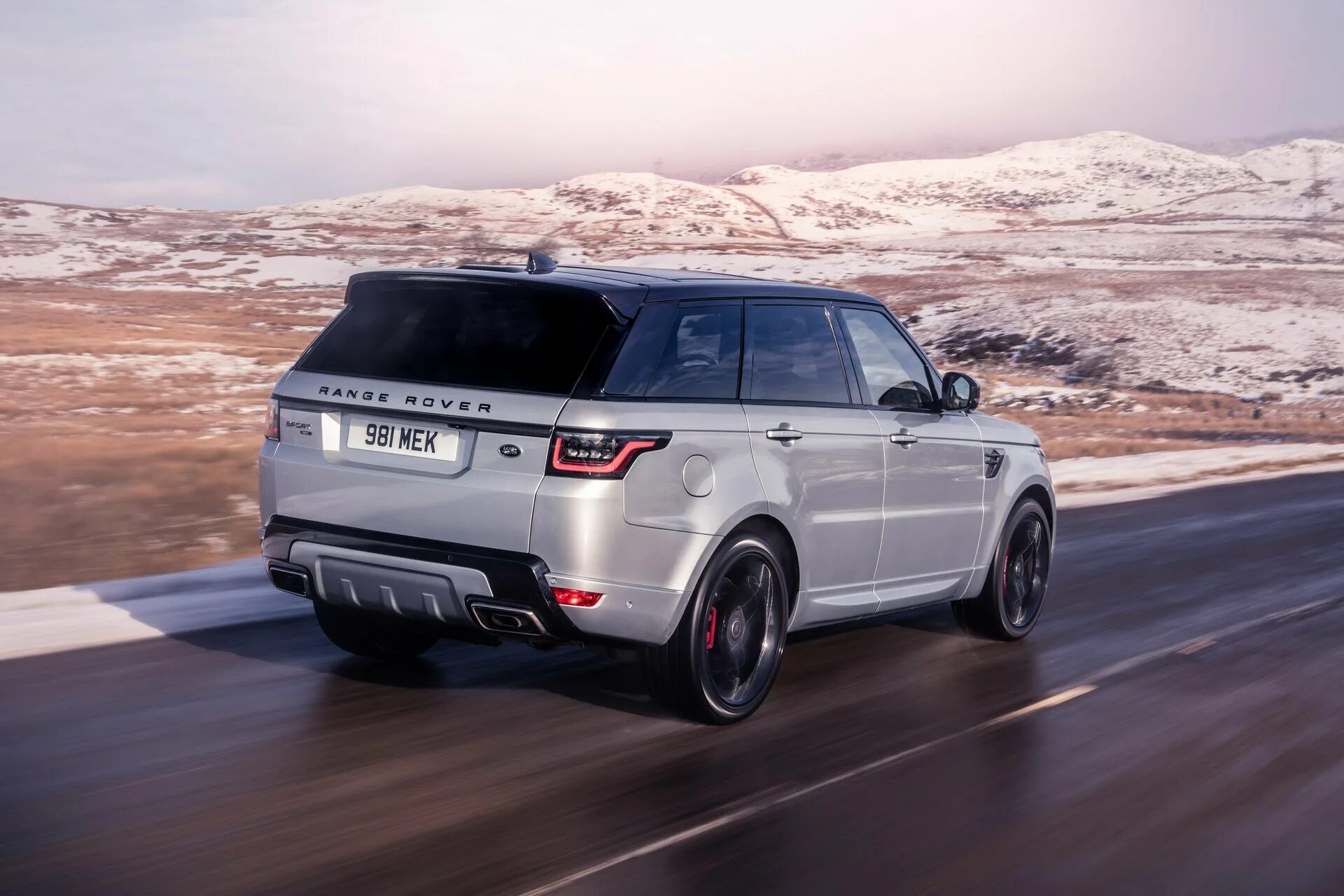 Range rover лошадиные силы. Рендж ровер спорт 2025 новый. рендж ровер 2025. рендж ровер спорт 2025. land rover range rover sport 2019.