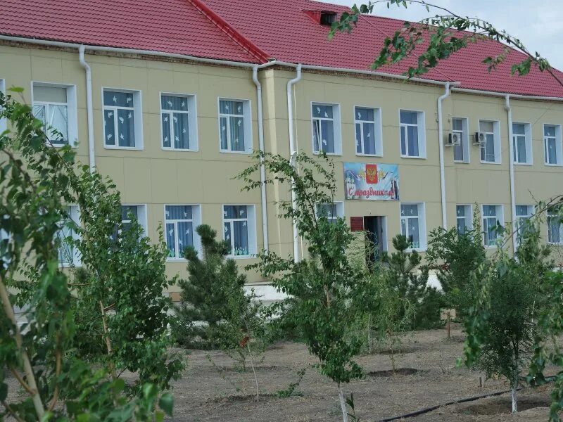Рыбацкая заимка сазанка, поселок верхнекалиновский. Верхнекалиновский астраханская область камызякский. Верхнекалиново астраханская область. Верхнекалиновский астраханская область камызякский. Астрахань база сазанка.