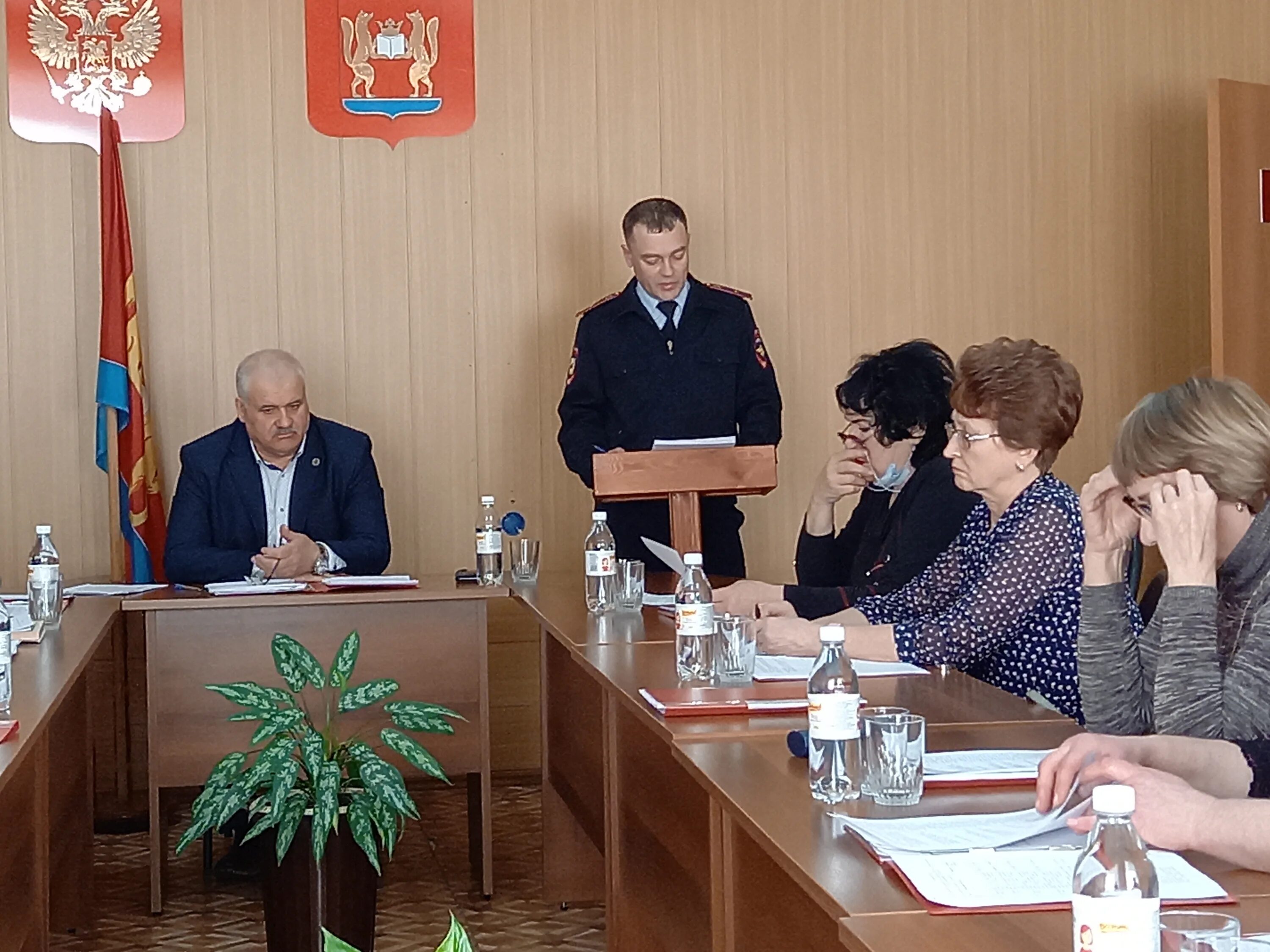 гращенков мвд. дзержинское овд. дзержинский район отдел полиции волгоград. каратунов мвд ур. отделение полиции королев костино.