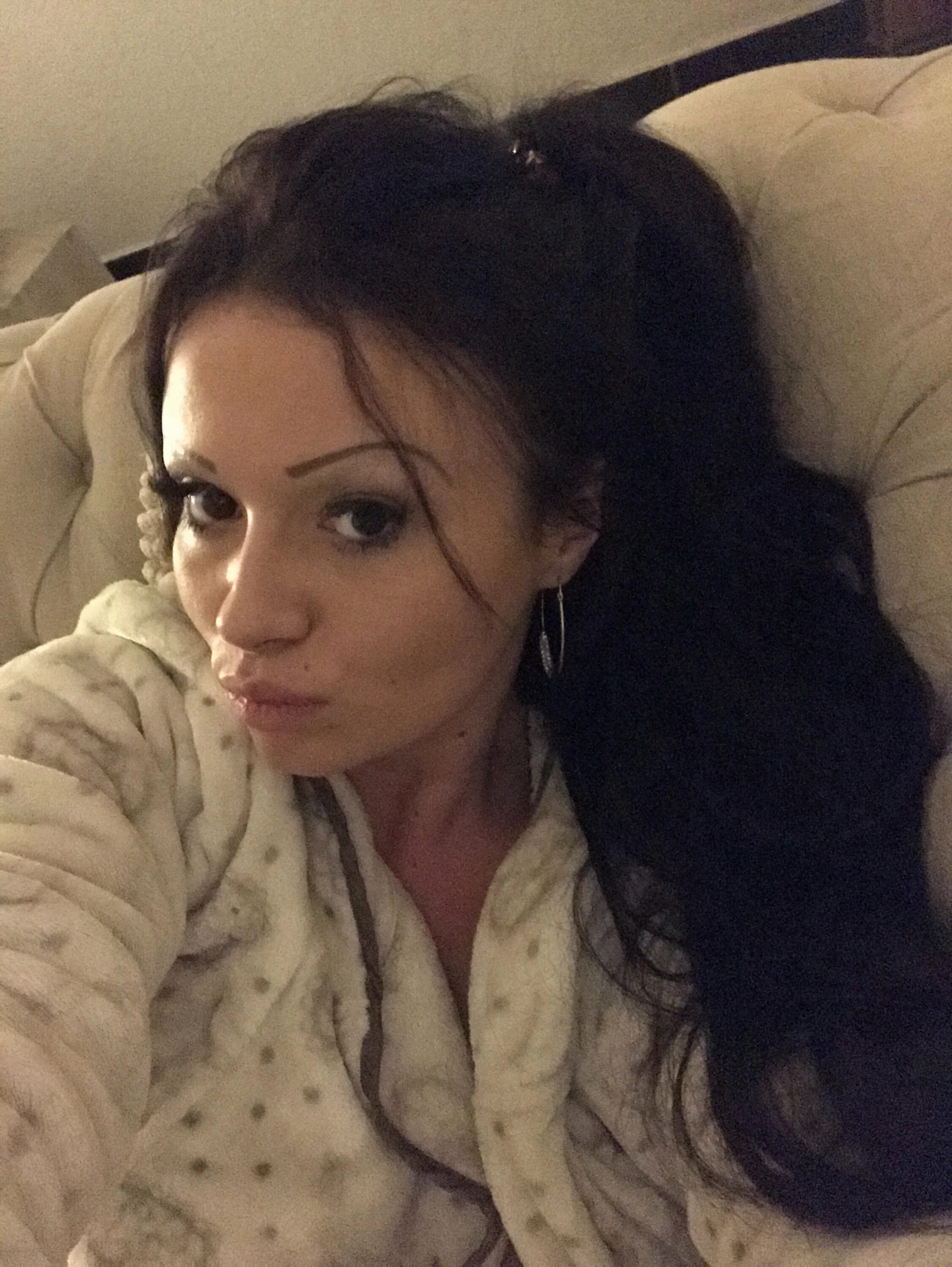 Грейс джой. Grace joy. Grace joy. Grace joy. Ярен япыджи актриса.