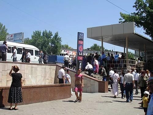 Ташкент метро горького. Метро ташкент буюк ипак йули.