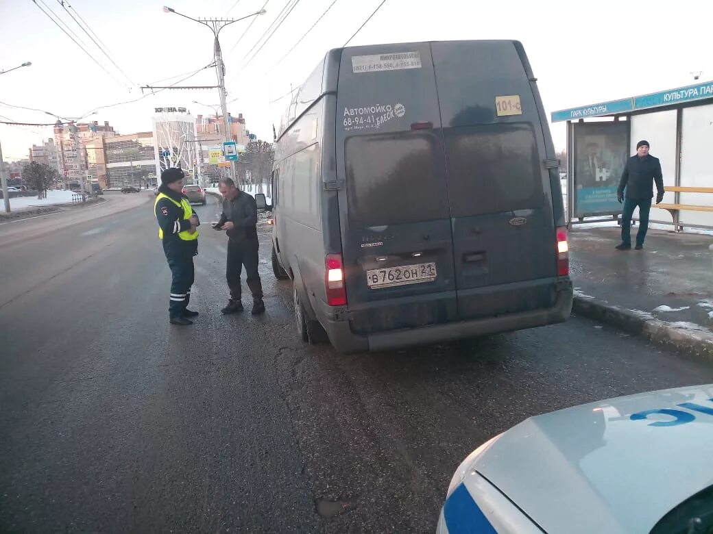 Казань новочебоксарск автобус. Маршрутки Чебоксары. Микроавтобус Чебоксары. Автобус 101с Чебоксары Новочебоксарск. 522 Маршрут Чебоксары.