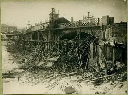 Октябрьский мост история