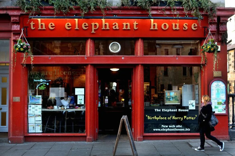 Elephant house. Кафе в Эдинбурге Роулинг. Elephant House Cafe Эдинбург.