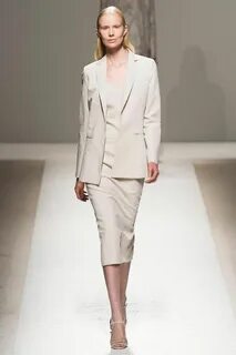 Max mara женская одежда