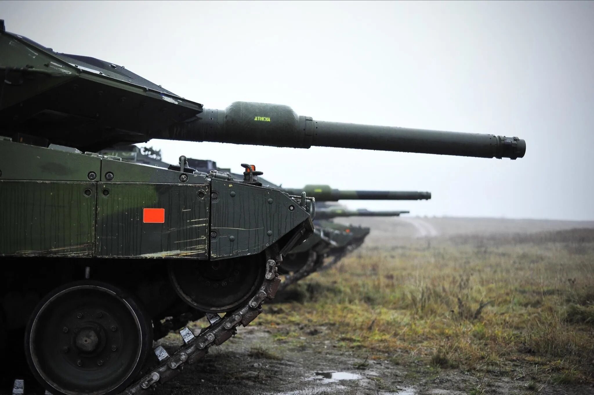 Шведский танк strv 122. Танк stridsvagn 122. Шведский strv 122. Шведский leopard strv. Шведские stridsvagn 122 (strv.