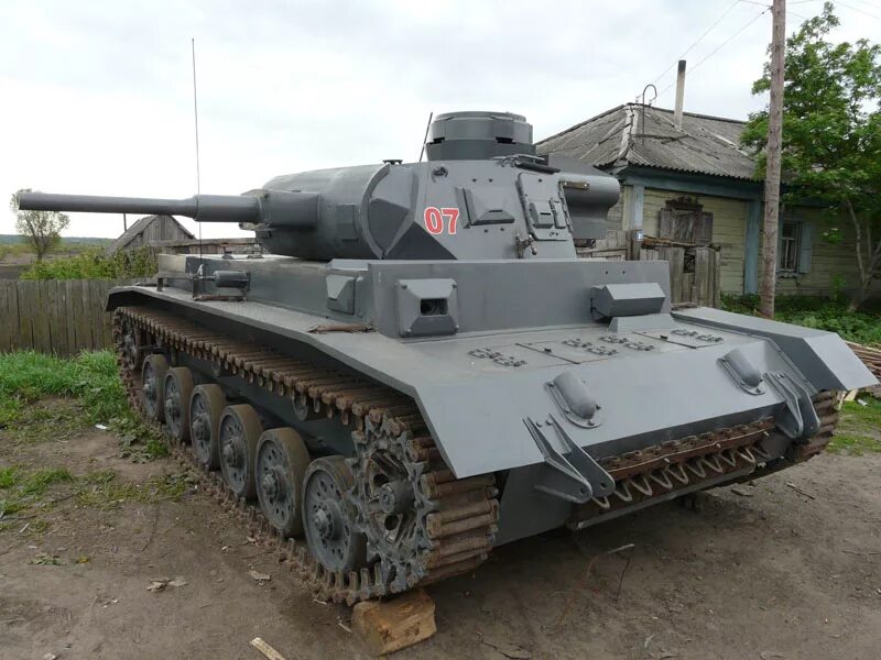 Тип 3 номер 35. Немецкий танк т3. T-3 танк. Т3 танк вермахта. T-3 танк Германия.