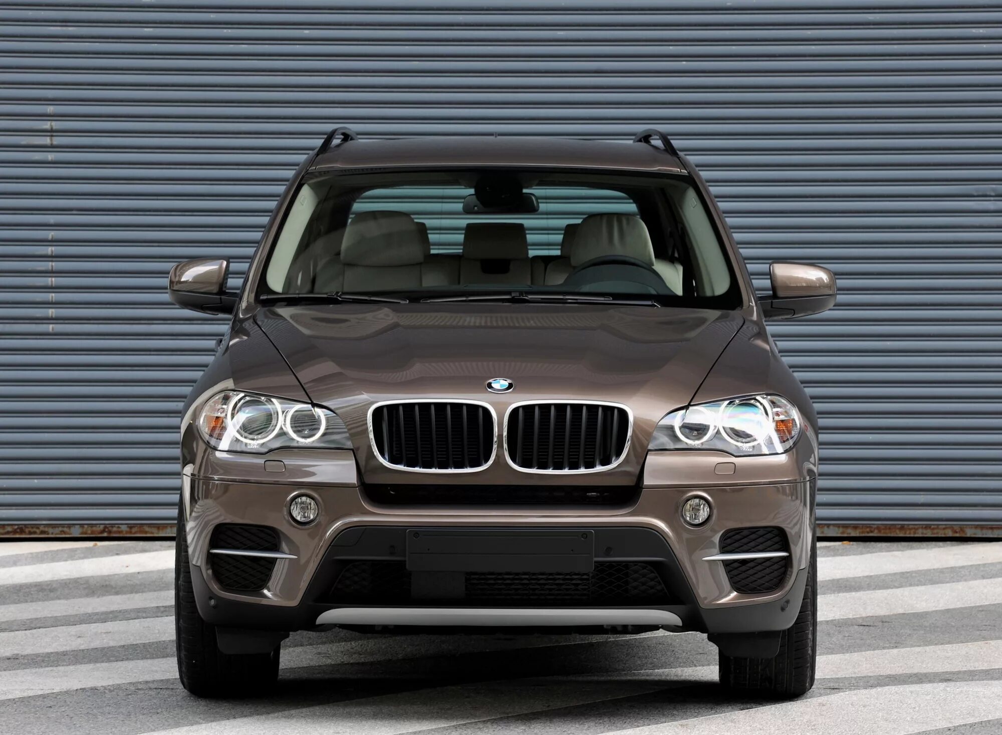 Bmw x5 70. BMW x5 II (e70). BMW x5 xdrive35i. BMW x5 e70 Рестайлинг. BMW x5 e70 Restyling.