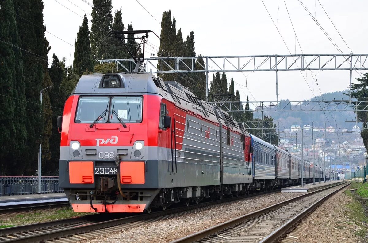 поезд 114 адлер санкт-петербург. ржд санкт-петербург адлер. двухэтажный поезд адлер. поезд 004 москва санкт-петербург. адлер санкт петербург жд.