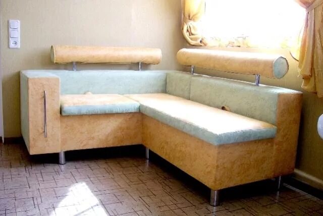 мягкий уголок на кухню. диван на кухню. угловой диван на кухню. угловая скамья для кухни. сделать мягкий уголок.