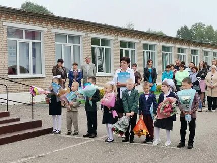 Линейка посвященная дню школы