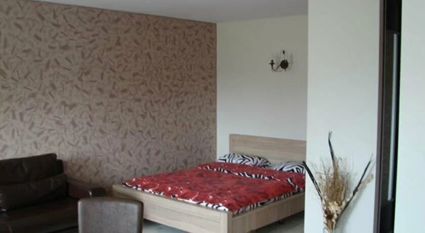 барановичи снять квартиру посуточно. барановичи белорусский городок снять квартиру посуточно. снять однокомнатную квартиру барановичи. барановичи бородинского бул. снять однокомнатную квартиру барановичи.