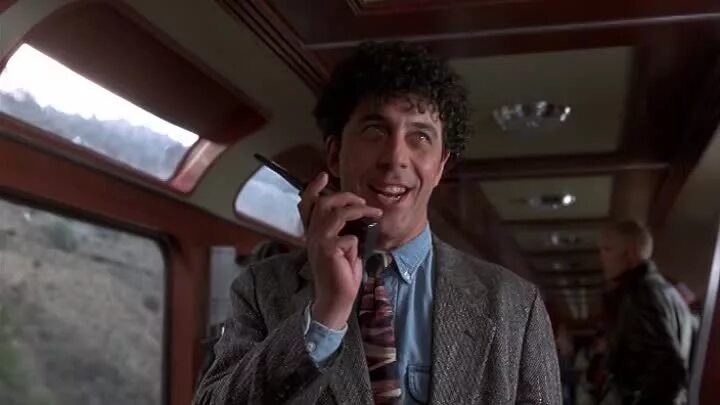 Захват 2 территория тьмы 1995. Кэтрин хейгл 1995 в осаде. Захват осаде 2. Эверетт макгилл в осаде 2. В осаде 2 фильм 1995.