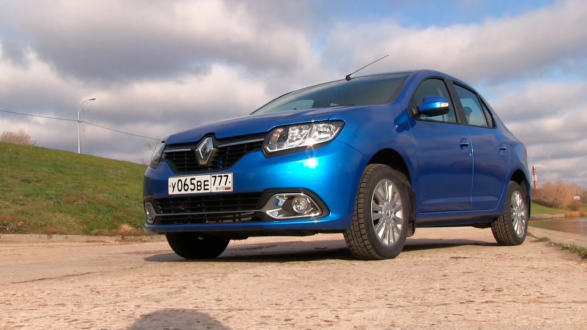Логан 2 1.6. Рено логан 2 комплектации. renault logan 2 sport. renault logan 209. рено логан 2025.
