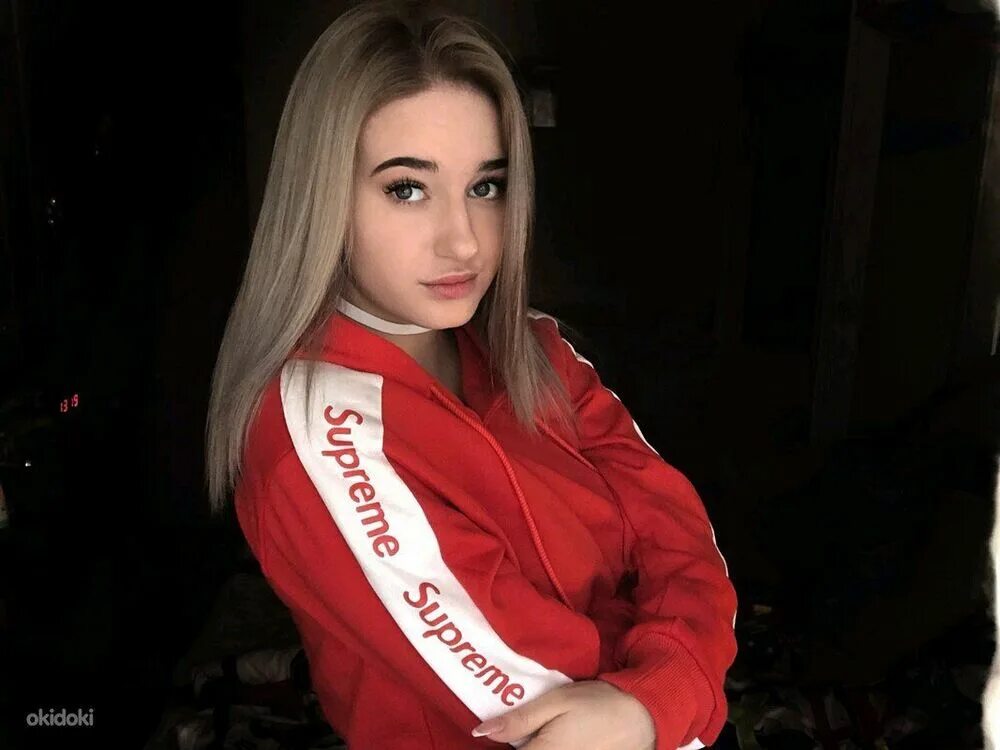 Красивая девушка блондинка 16 лет. Даша тулякова. Девушка 21 год. Естественные девушки. Обычная русская девушка.