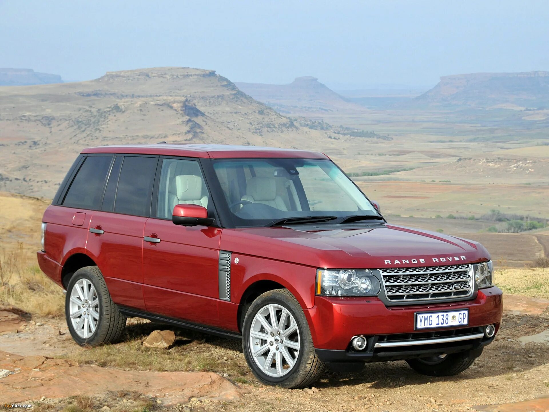 Рендж Ровер 2008 красный. Рендж Ровер l322. Range Rover III (l322). Рендж Ровер красный 2010.