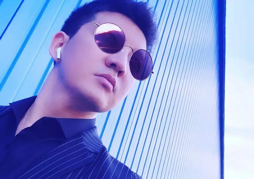 Кайрат нуртас 2019 хит. Кайрат нуртас синем синем. Кайрат нуртас лучшие хиты. Казахские песни популярные 2020. Песня сине синем казахская.