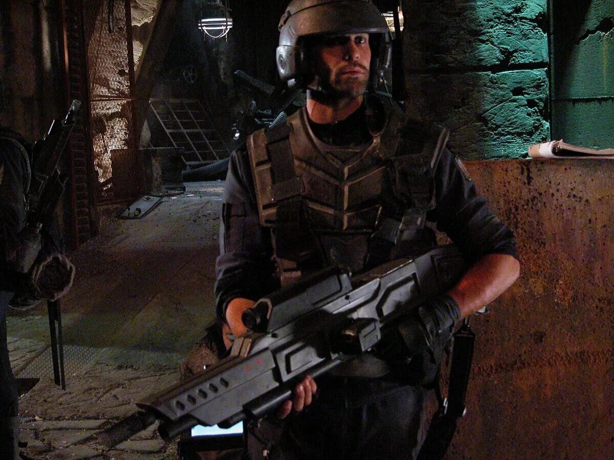 бренда стронг звёздный десант 2. звёздный десант 2 герой федерации. звёздный десант герой федерации. звездный десант 2: герой федерации фильм 2004. звёздный десант герой федерации.