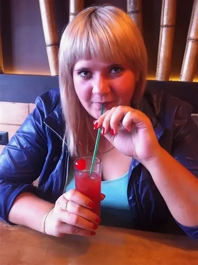 Калачная коломна. Ломакина лидия калач асмолова. Калач красивый. Калач чебоксары. Хлебобулочные изделия с ручкой.