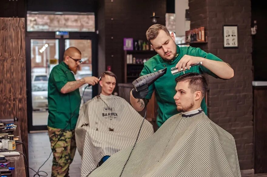 Barbershop тейково. Бритва Сколковский барбершоп. Франт барбершоп Москва. Бритва барбершоп Алтуфьево. Барбершоп бритва Лобня.