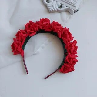 Красный венок