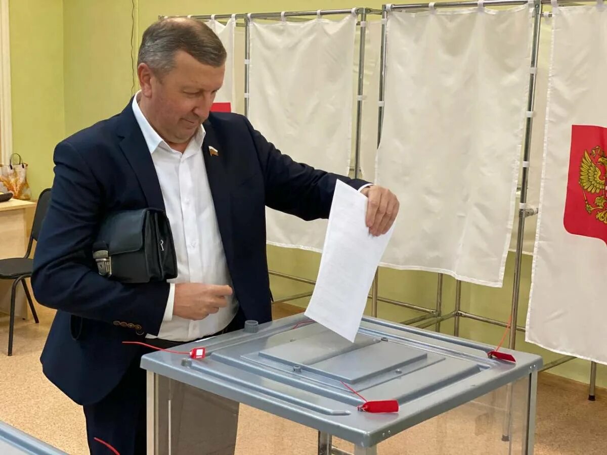 Год следующих выборов губернатора. Выборы в ярославской области. выборы фото. выборы в россии. выборы губернатора.