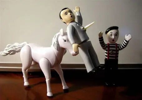 Жестокая игрушка
