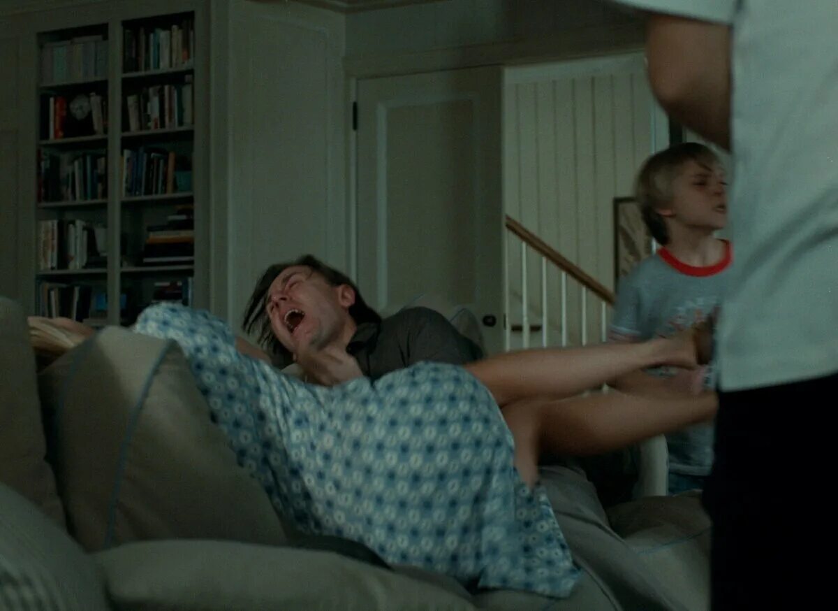 Забавные игры михаэля ханеке 2007. Забавные игры сюжет. Забавные игры михаэля ханеке. Забавные игры сюжет. Забавные игры фильм 2007.