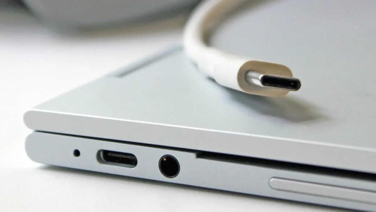 Usb c poco. Usb type-c. usb-c разъем. type c для ноутбука. usb c устройство.