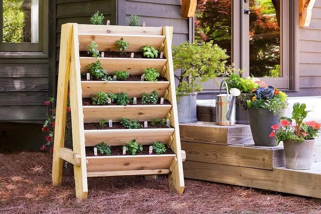 Грядка с пряными травами. Грядки джейми оливера. Многоярусные грядки. Декоративный огород. Разновысотные грядки.