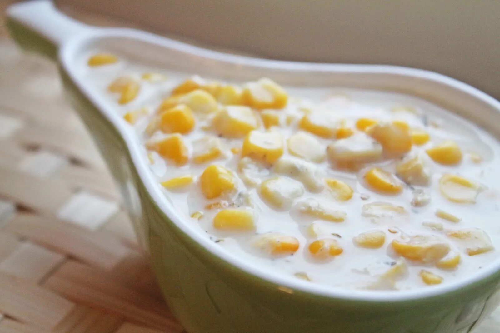 Кукуруза с маслом. Кукурузные сливки. Кукуруза в сливках и персиковое пюре. Десерт с кукурузным крахмалом за 10 минут. Кукуруза в сливках и персиковое пюре.