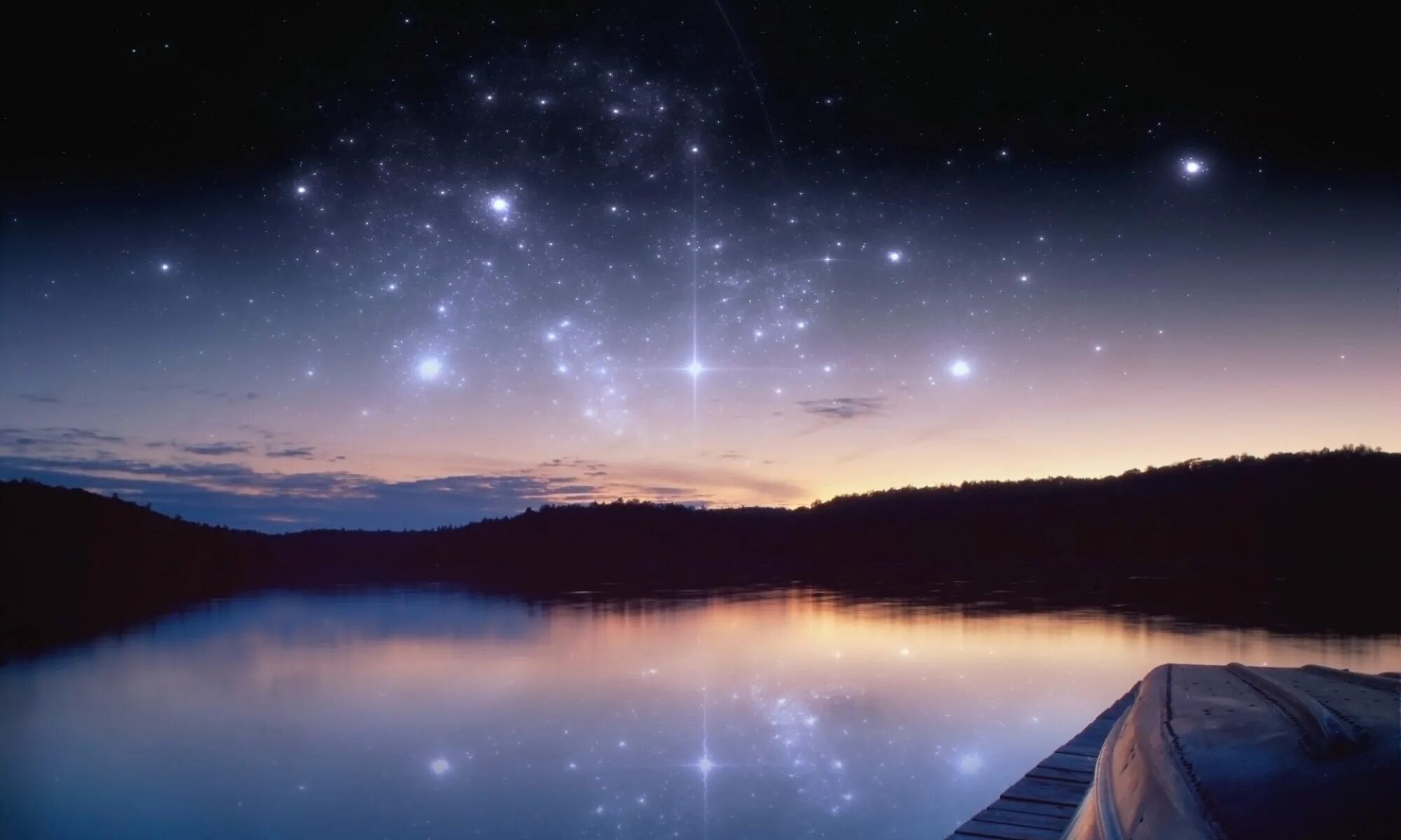 Звезды над озером. Ночь река звезды. Озеро и звездное небо. Звездное небо над озером.