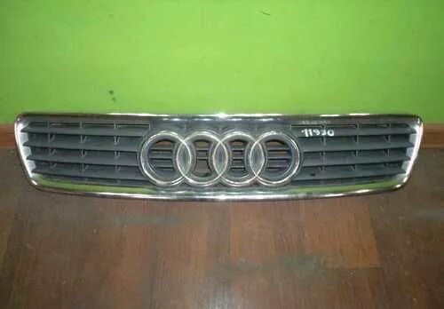 Решетка радиатора а4. Audi a4 b8 решетка rs. Audi a4 b7 решетка радиатора rs. Audi a4 b7 решетка радиатора rs. Решетка радиатора ауди а4.
