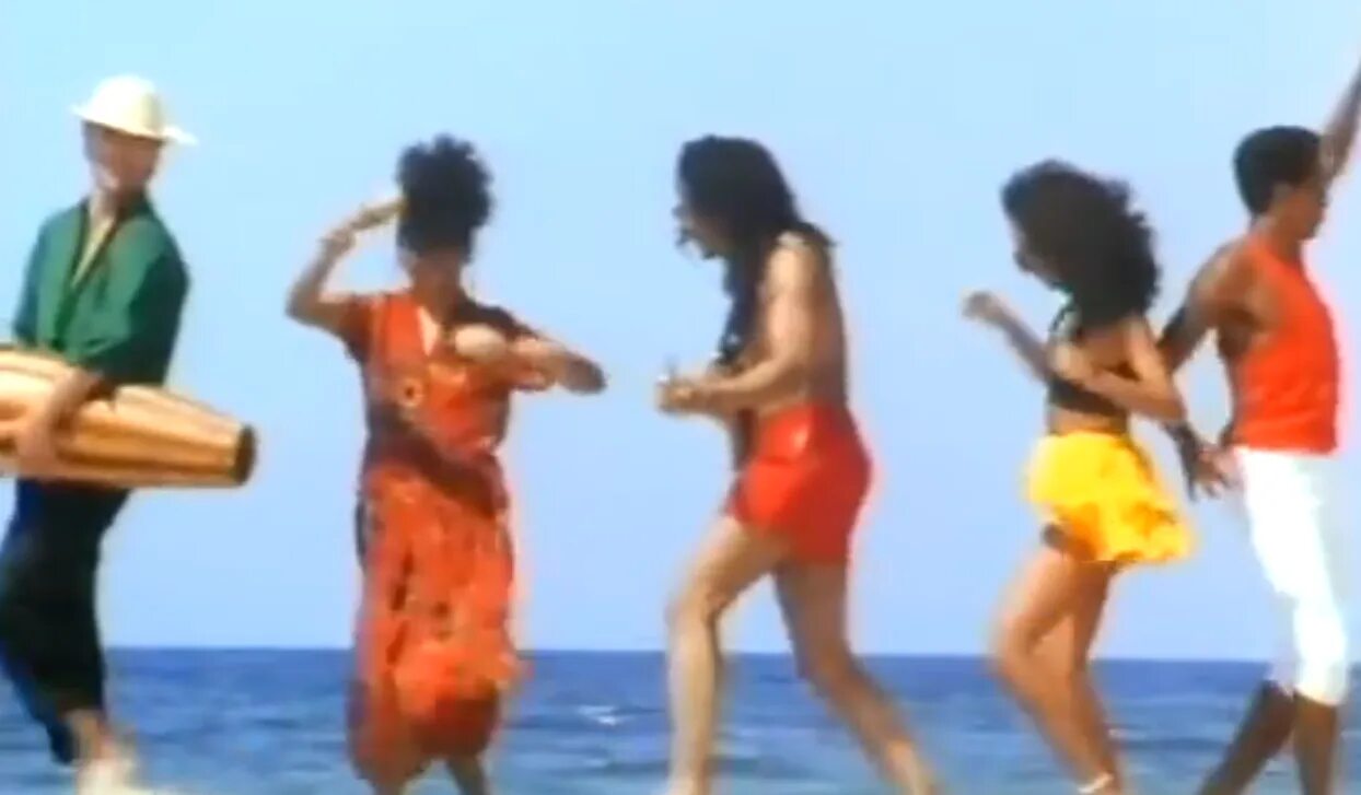 Чико и роберта ламбада. Ламбада 80. В каком году вышла ламбада. Каома ламбада танец. В каком году вышла ламбада.