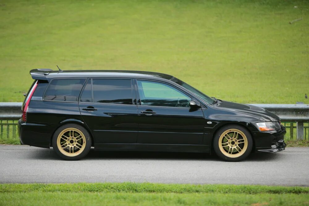 Lancer 9 Wagon. EVO 9 Wagon. Lancer EVO 9 Wagon. Mitsubishi Lancer Evolution 9 Wagon. Lancer wagon