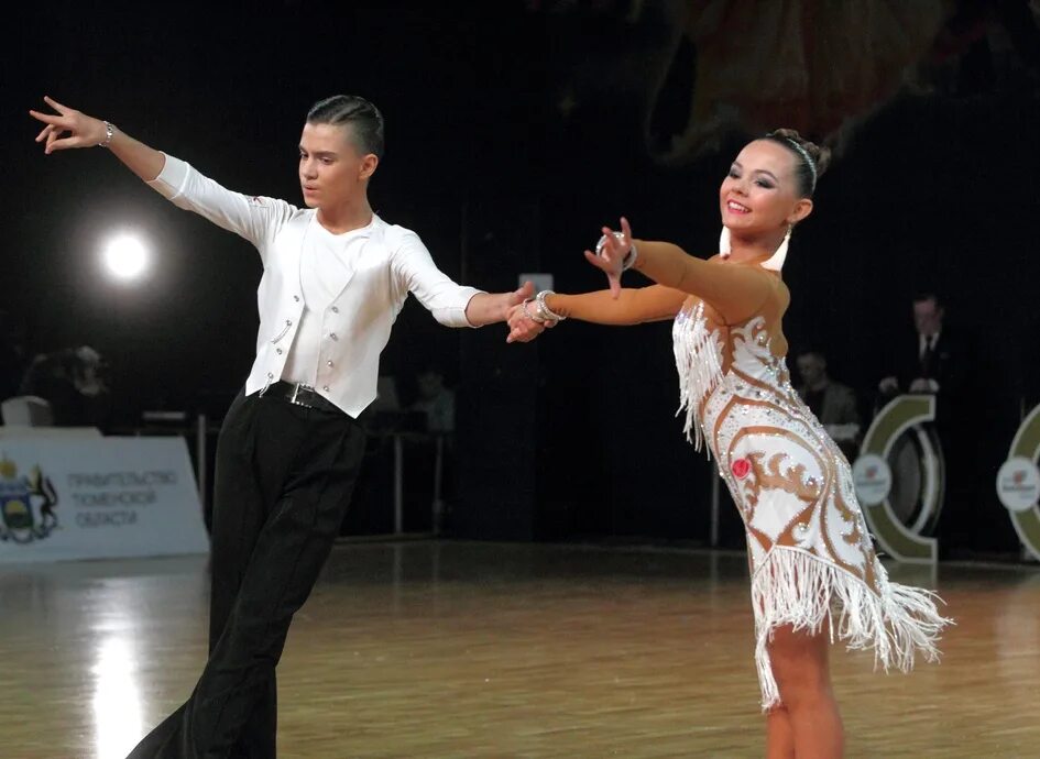 Бальные танцы кубок. Соревнования по танцам в тюмени урфо. Спортивные танцы урфо. Спортивные танцы урфо. Спортивные танцы урфо.
