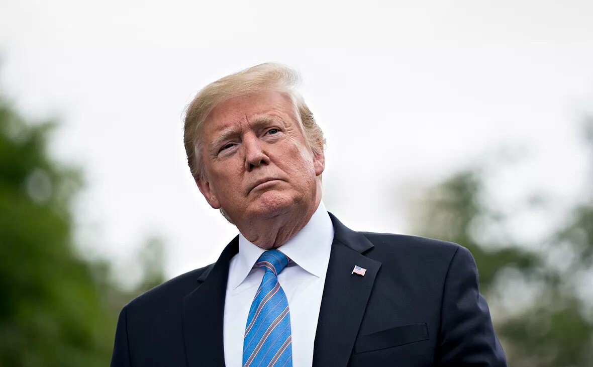 Трамп фото 2025 сейчас Twitter пометил пост представителя МИД Китая о COVID-19 как недостоверный РБК