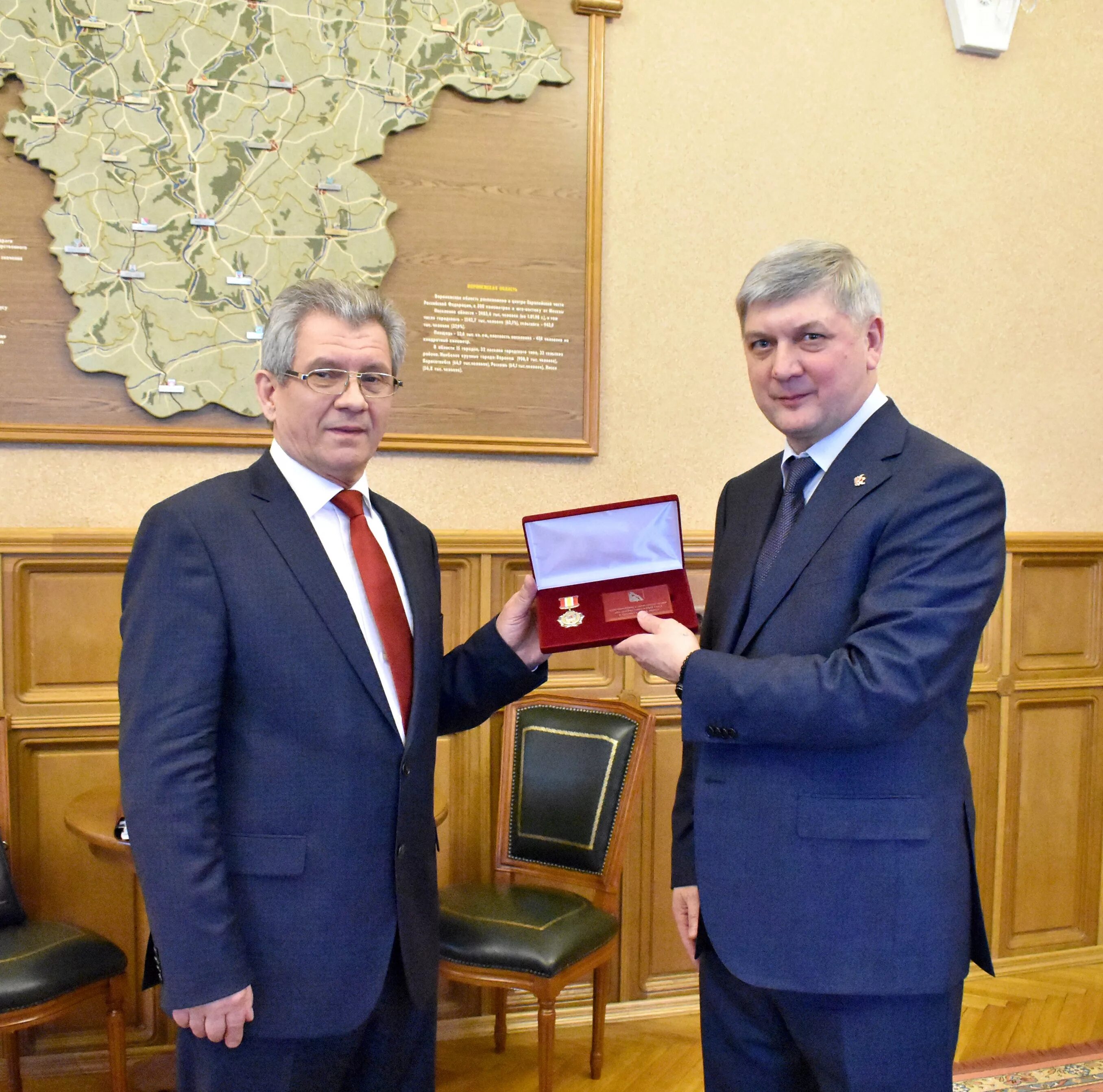 Пенсионный александров телефон. Меркулов Воронеж пенсионный фонд.