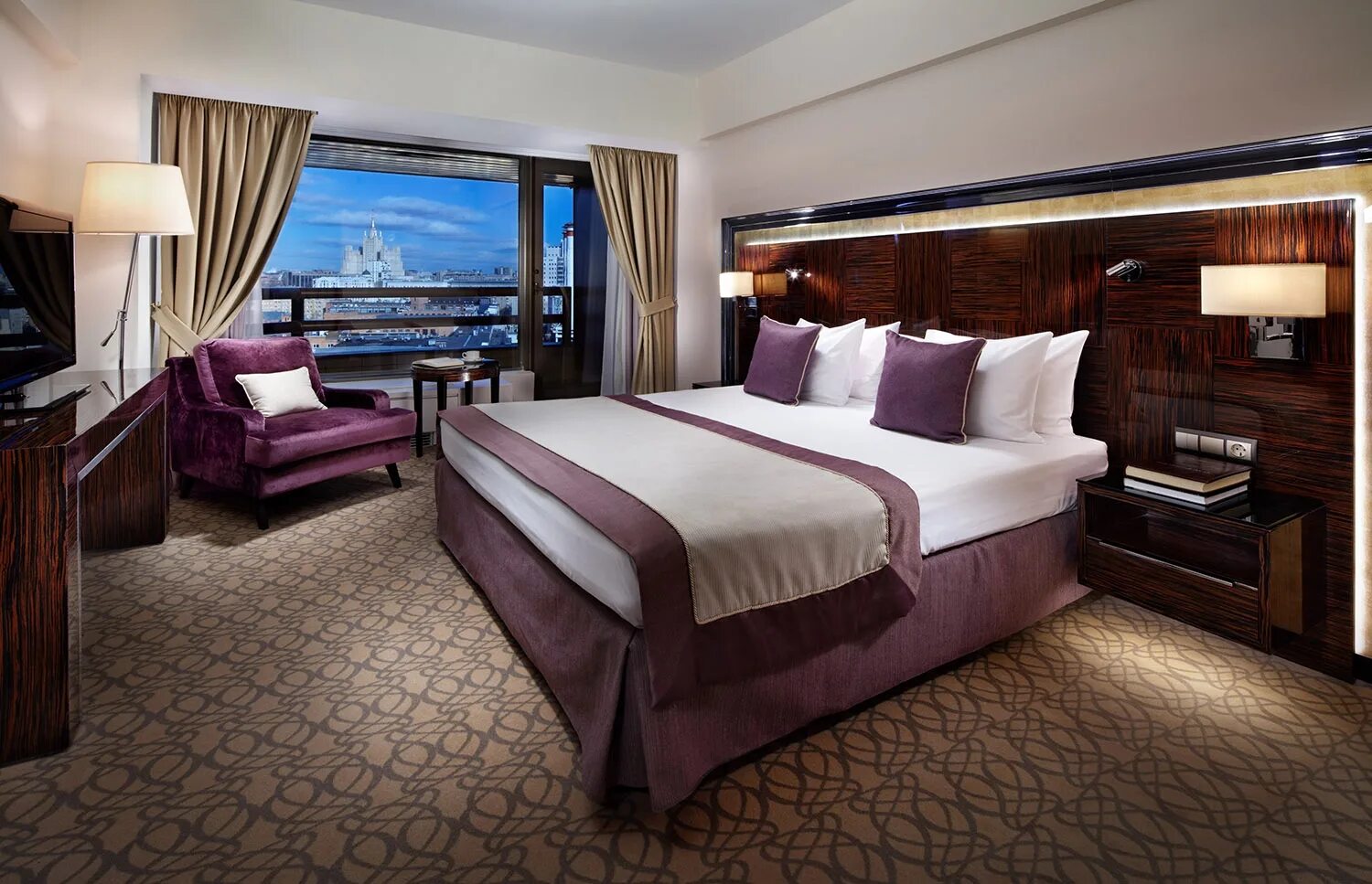 Crowne plaza moscow wtc. Гостиница краун плаза москва. Отель wtc plaza garden. Отель wtc plaza garden. Отель wtc plaza garden.
